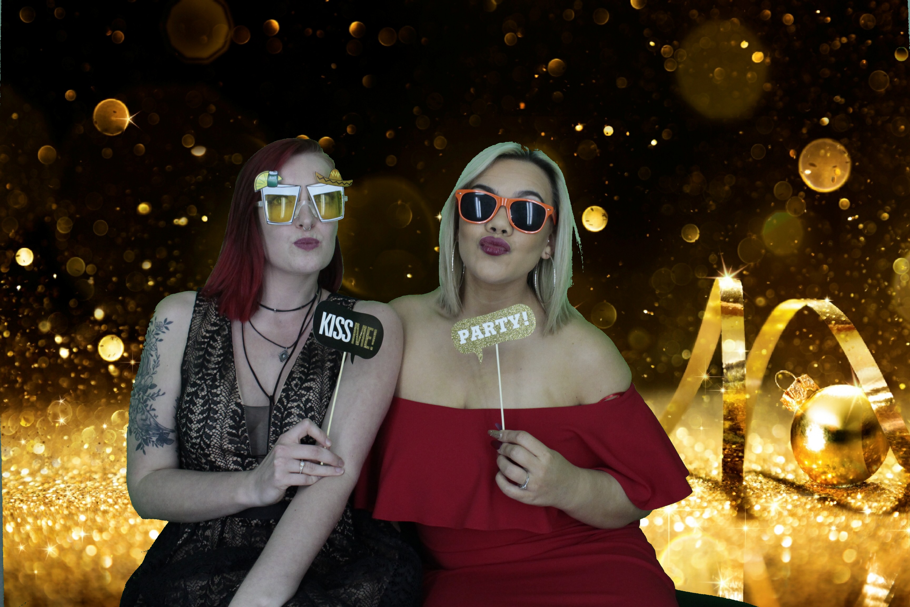 The Sussex Exchange New Years Eve | View more photos from the event at gallery.myphotoboothexperience.co.uk/u/MyPhotoBoothExperienceLtd/The-Sussex-Exchange-New-Years-Eve